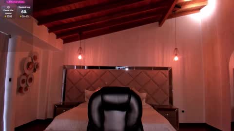 Vale  online show from October 7, 12:12 pm