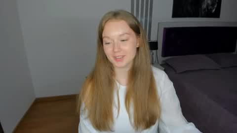 ValeriCherry online show from July 27, 3:20 pm