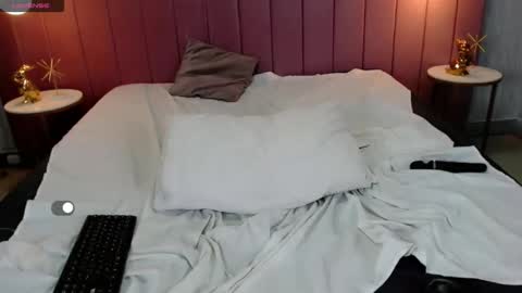 Valerie  online show from December 2, 8:07 pm