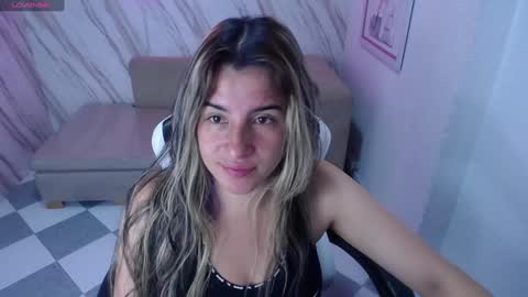 valerie_b online show from January 30, 3:00 am