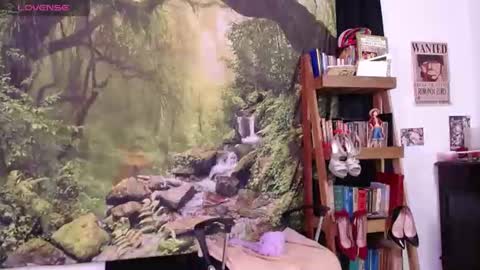 Valerie online show from June 9, 12:55 am