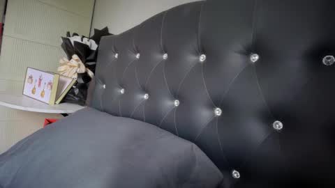 Valerie online show from March 24, 8:53 am