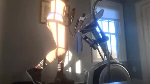 athletic ass muscles underwear smooth cock online show from January 10, 8:37 pm