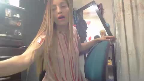 valerivegas online show from April 28, 12:08 am