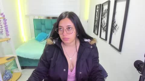 valery_bonnet1 online show from December 15, 11:17 am