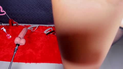   online show from February 14, 6:51 pm