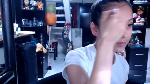 B V Naughty online show from December 13, 10:27 pm