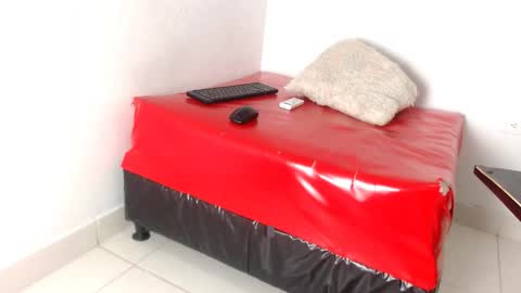 VALERY online show from April 4, 11:45 pm