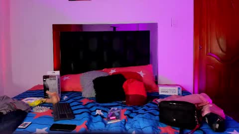 ValeryTs1 online show from June 4, 6:47 pm