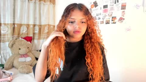 VALIENTE  online show from January 31, 5:40 am