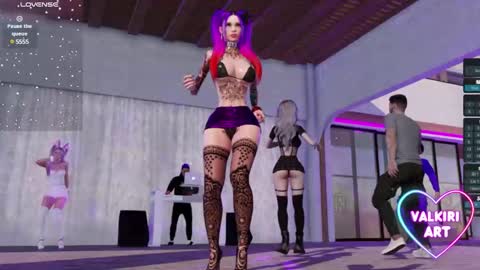 valkiriart online show from February 19, 10:53 pm