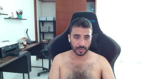 Roberto Carlos online show from April 27, 9:45 pm