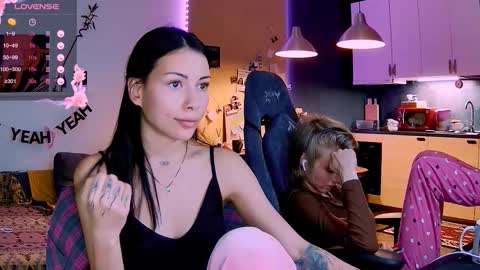 Little Devil online show from November 22, 3:32 pm