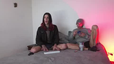 Vamp Noah and Dan online show from March 17, 4:17 am