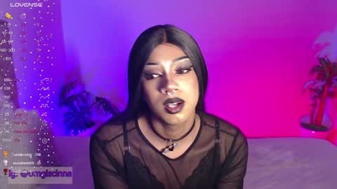 Cinnamon  online show from March 7, 3:07 pm