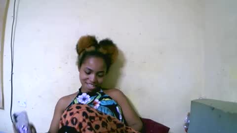 Snapshot of vanah344375 chatting on October 16, 6:40 pm vanah344375 online show from October 16, 6:40 pm