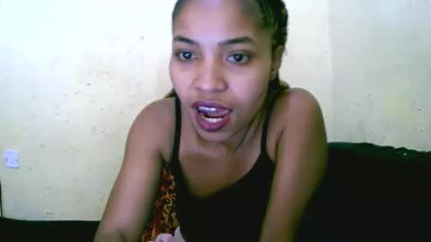 Snapshot of vanah344375 chatting on September 27, 4:38 pm vanah344375 online show from September 27, 4:38 pm