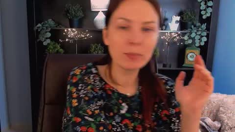 Vanda online show from November 15, 9:55 am