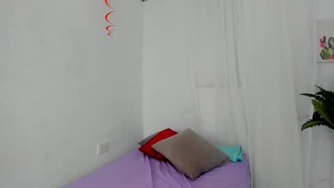 vanelope_smith online show from November 13, 2:25 am