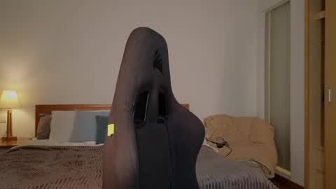 vanessa online show from March 5, 11:05 pm