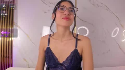 Vanessa online show from February 3, 7:29 pm