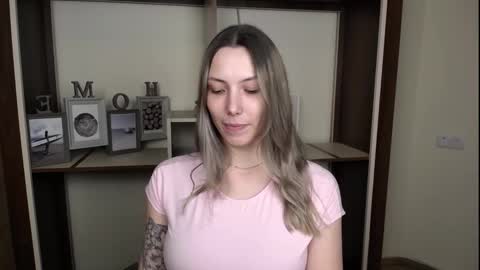 Vanessa online show from March 3, 5:42 pm