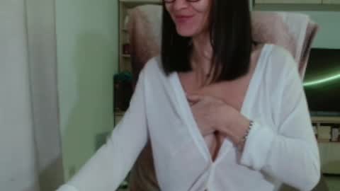 Vanessa online show from November 28, 12:45 pm