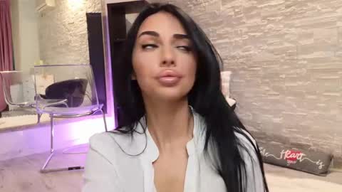 Vanessa online show from May 30, 5:55 pm