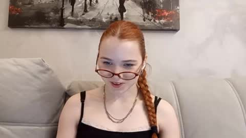 Vania online show from May 21, 4:13 pm