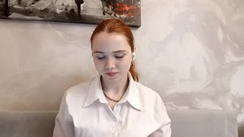 Vania online show from May 28, 3:32 pm