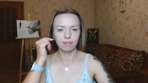 VanillaMuffin online show from September 15, 5:53 am