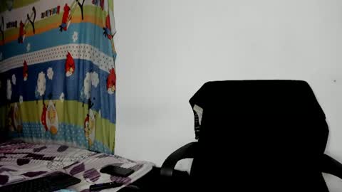 vannellope_vladimir online show from June 9, 3:12 pm