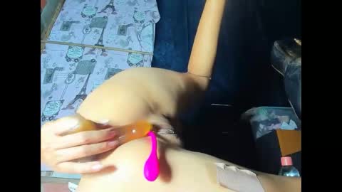 vanneloope online show from April 11, 12:31 pm