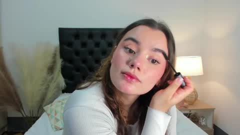 Vannesa online show from April 1, 10:39 pm