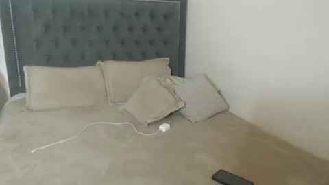 Snapshot of vannsexporn chatting on February 11, 9:56 pm Vannesa online show from February 11, 9:56 pm