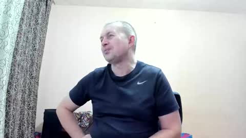vano_822 online show from November 28, 7:21 pm