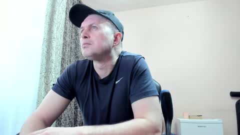 vano_822 online show from April 10, 6:52 am