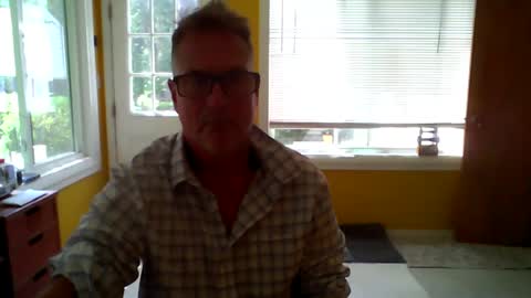 varaggo online show from June 28, 4:03 pm