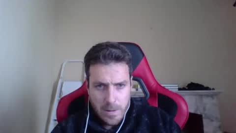 vascorro20 online show from December 11, 2:11 pm