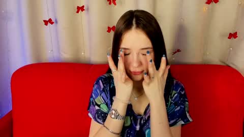 VasilisaLove online show from April 10, 6:30 am