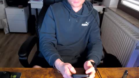 Vaslo online show from April 10, 9:47 am