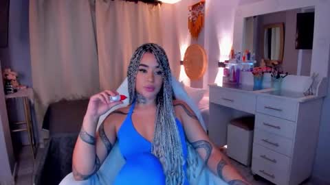 Vayolett Bass online show from March 17, 7:08 pm