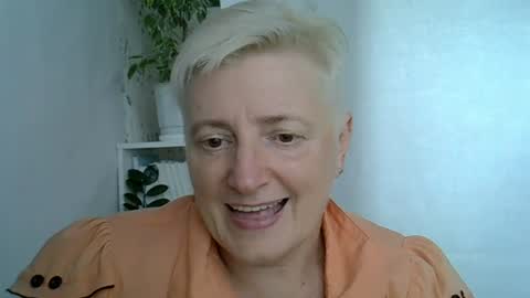 vea_motty online show from July 19, 1:25 pm