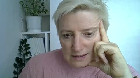 vea_motty online show from May 29, 12:47 pm