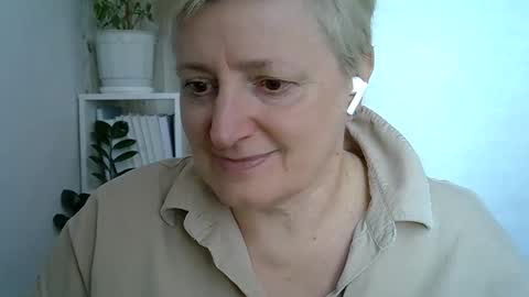 vea_motty online show from March 29, 7:43 am