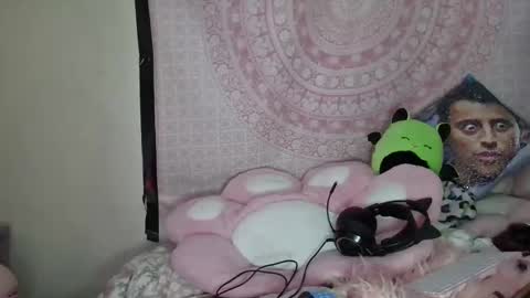 Veronica Lehane online show from January 22, 7:35 am