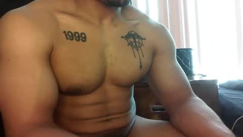 Vegas Love online show from April 11, 7:51 pm