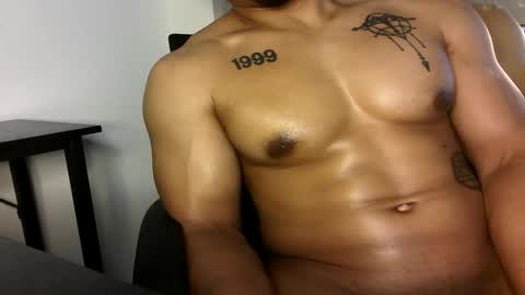Vegas Love online show from May 26, 1:23 am