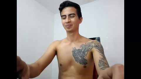 velk_hot1 online show from February 13, 6:26 pm