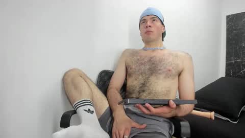 Vello online show from January 8, 8:04 pm